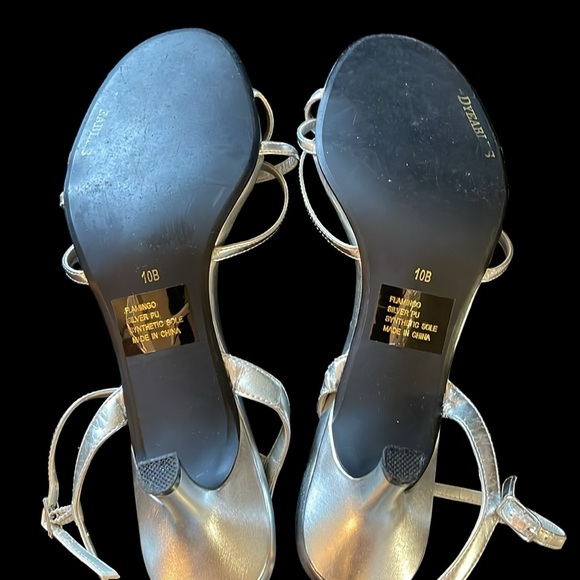 Private Collection by Dyeables FlamingoSilver Strappy Formal Sandals Size 10B - Picture 12 of 16